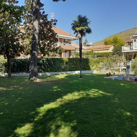 La Bouganville Formia Exterior foto
